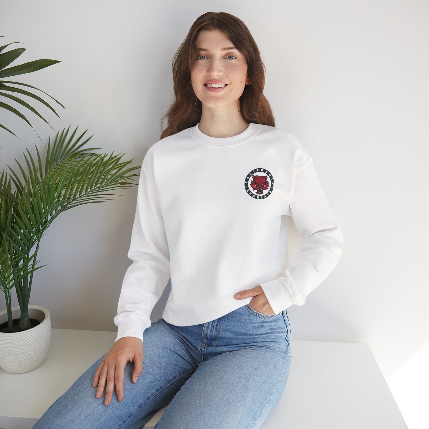 05-016 California Bearcats Pocket Logo Unisex Heavy Blend™ Crewneck Sweatshirt (White)